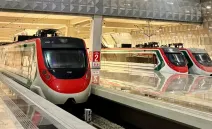 Cada uno tiene la capacidad para llevar a 719 pasajeros.