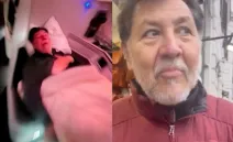 Fernández Noroña es captado durmiendo en vuelo Premier de Roma a la CDMX