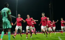 Wrexham, equipo de Ryan Reynolds, hace historia al vencer a Nottingham Forest en FA Cup