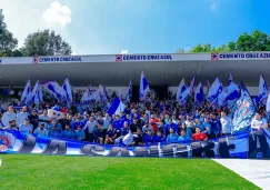 La Sangre Azul alentó a Cruz Azul en su último entrenamiento antes de enfrentar a Chivas