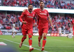 Vicente Sánchez sobre la dupla Alexis Vega - Paulinho: “Tienen todo para superarnos a mí y a Cardozo” Vicente Sánchez sobre la dupla Alexis Vega - Paulinho: “Tienen todo para superarnos a mí y a Cardozo”