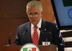 Carlos Padilla en conferencia de prensa