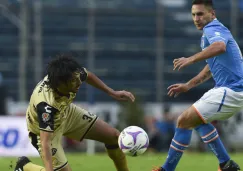 Chaco compite por el esférico con Lacerda