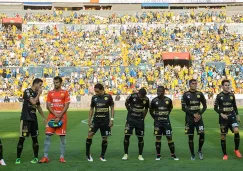 Jugadores de Dorados antes del partido contra Tigres