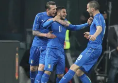 Lorenzo Insigne celebra un gol con Italia
