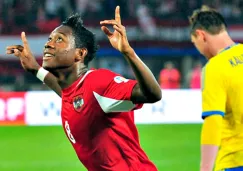 Alaba celebra un tanto con Austria