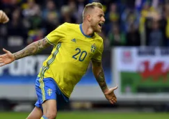 Jhon Guidetti celebra gol contra Gales