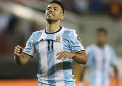 Sergio Agüero se lamenta en juego con Argentina