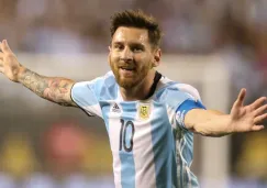 Lionel Messi festeja un gol con Argentina