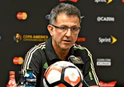 Juan Carlos Osorio en conferencia de prensa