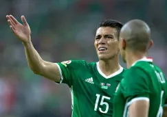 Héctor Moreno junto a Torres Nilo