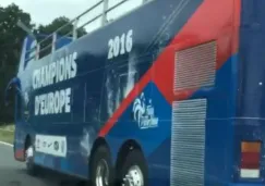 Camión que utilizaría la selección francesa si gana la Final de Euro