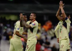 Nico Castillo festeja anotación contra Lobos