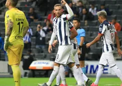 Vincent Janssen celebrando un con Rayados