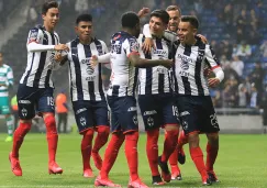 Festejo de Rayados en el gol a Santos