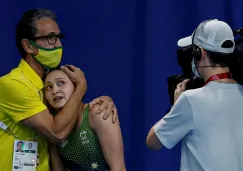 Chava Sobrino junto a Melissa Wu