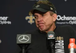 Sean Payton en conferencia con los medios