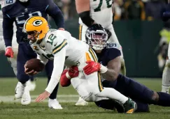 Rodgers es capturado en duelo ante los Titans