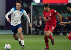 Jack Grealish conduce el balón ante Irán