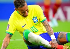 Neymar se lastimó el tobillo y no jugaría contra Suiza y Camerún