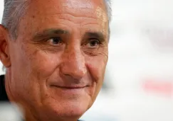 Tite dirige a Brasil desde 2016