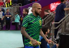 Dani Alves será titular ante Camerún