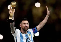 Messi levantando la Copa del Mundo 