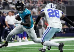 Calvin Ridley hace dos recepciones en su primer juego tras dos años de ausencia