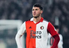 Santiago Giménez le revira a Cuauhtémoc Blanco: "La Eredivisie está un escalón arriba"