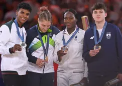 Medallistas mexicanos quedan inmortalizados en muñecos