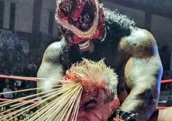 DMT Azul y Joe Líder castigan a Shoker en pelea en la Arena Neza