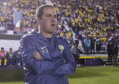 André Jardine se tira 'lujito' en el Clásico Nacional de Concachampions 