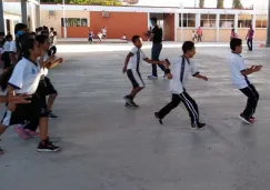 ¿Cuántos puentes vacacionales hay en abril 2025? Te decimos qué días no hay clases