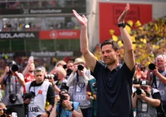 Bayer Leverkusen dedica conmovedora despedida a Xabi Alonso
