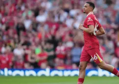 Liverpool deja ir la victoria ante Arsenal; afición arremete contra Alexander-Arnold