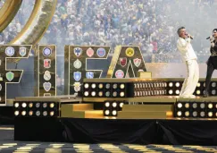 Laura Pausini y Robbie Williams brillan en el show previo a la Final del Mundial de Clubes 2025