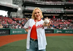 Miroslava en el juego de los Diablos