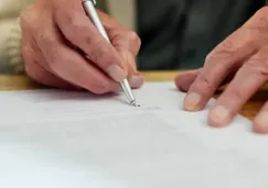 Lanzan testamentos gratuitos para mayores de 40 años: requisitos y cómo tramitarlos