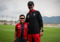 ¡Los sueños se cumplen! Atlas encuentra al pequeño niño que lloró en el partido ante América