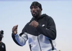 "Me tiene respeto": Crawford lanza contundente mensaje a Canelo