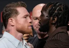 Crawford subió dos divisiones para pelear con Canelo