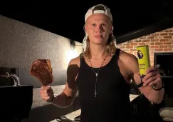 ¿Se burla del Manchester United? Así festejó Erling Haaland su doblete en el derbi