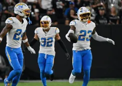 ¡Electrizantes! Los Angeles Chargers derrotan a Las Vegas Raiders; Geno Smith lanzó tres intercepciones