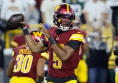 Jayden Daniels está en duda con los Commanders