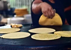 Hay que saber amasar para que salgan bien redonditas y calientes.