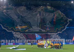 Miles de aficionados de PSG se movilizan rumbo a Barcelona