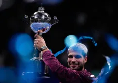 Alcaraz vence a Fritz y conquista el Abierto de Japón