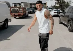 Alexis Vega presume su costoso outfit mientras se recupera de lesión