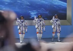 Astronautas chinos varados en el espacio: Sin fecha de regreso tras chocar su nave