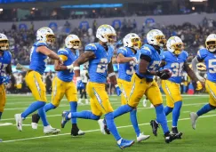 ¡Electrocutan al acero! Los Angeles Chargers derrotan con facilidad a Pittsburgh Steelers